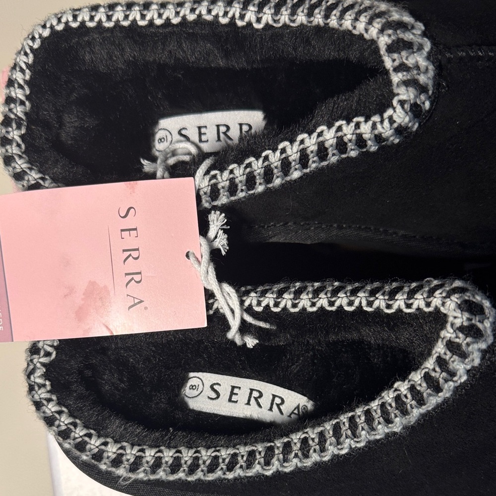 NWT Serra Women’s Black Genuine Suede Platform Clogs - Picture 2 of 6